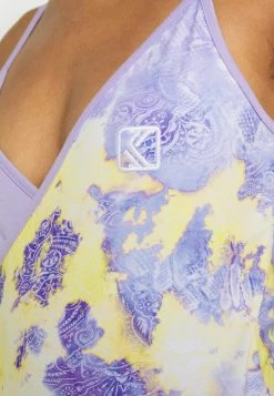 Karl Kani Débardeur Petit Prix t-shirts col en v profond female 11 Karl Kani Débardeur Petit Prix t-shirts col en v profond female -Karl Kani Soldes Boutique d9005b84ba74430aba2dcd33066ca2c1