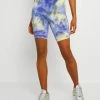 Karl Kani Petit Prix SIGNATURE TIE DYE CYCLING - Short joggings haute female 1 Karl Kani Petit Prix SIGNATURE TIE DYE CYCLING - Short joggings haute female -Karl Kani Soldes Boutique daee743f31034644b4c7e18c6c6aa20b
