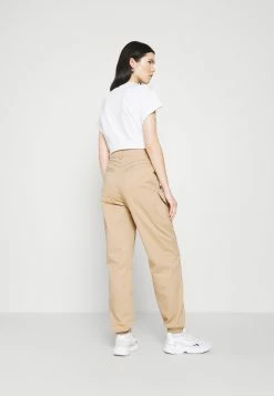 Karl Kani RETRO PANTS - Pantalon classique excellente qualité pantalons haute female -Karl Kani Soldes Boutique dbe7389e63f14eb78020a34d6e9e67a7