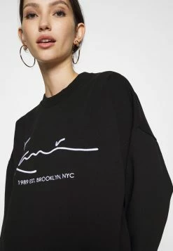 Faible Prix Karl Kani SIGNATURE CREW - Sweatshirt sweatshirts col rond female -Karl Kani Soldes Boutique dbf41d80baaa42ce8302f8ec72a3f2e3