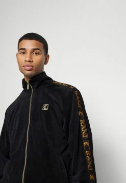 Karl Kani TAPE JACKET - Veste de survêtement En promotion joggings & survêtements col officier male -Karl Kani Soldes Boutique e3036d0fb3ab4d1ca69bf48f270988ca