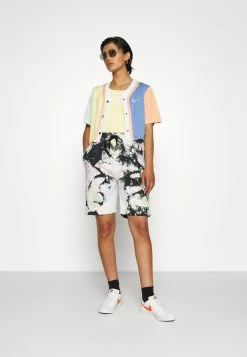 Karl Kani Produit de première qualité CHEST SIGNATURE BLOCK SHORT BASEBALL - T-shirt imprimé t-shirts col en v female -Karl Kani Soldes Boutique e976cce0e44649218f9f6cf83fe42f7b