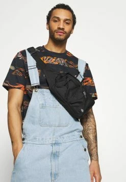 Prix Favorable Karl Kani ORIGINALS DUNGAREE - Short shorts & bermudas braguette à boutons male -Karl Kani Soldes Boutique f91db1b00c5946e3836c791f0371d753